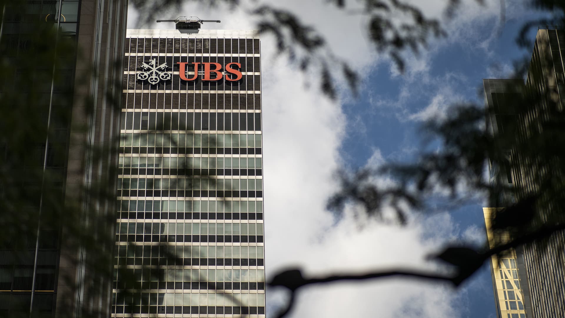 UBS smashes second quarter revenue expectations as Credit score Suisse consolidation boosts income