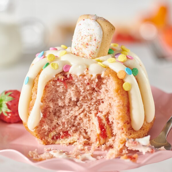 NOTHING BUNDT CAKES® AND POP-TARTS® TEAM UP FOR ‘CRAZY GOOD’ CAKE FLAVOR