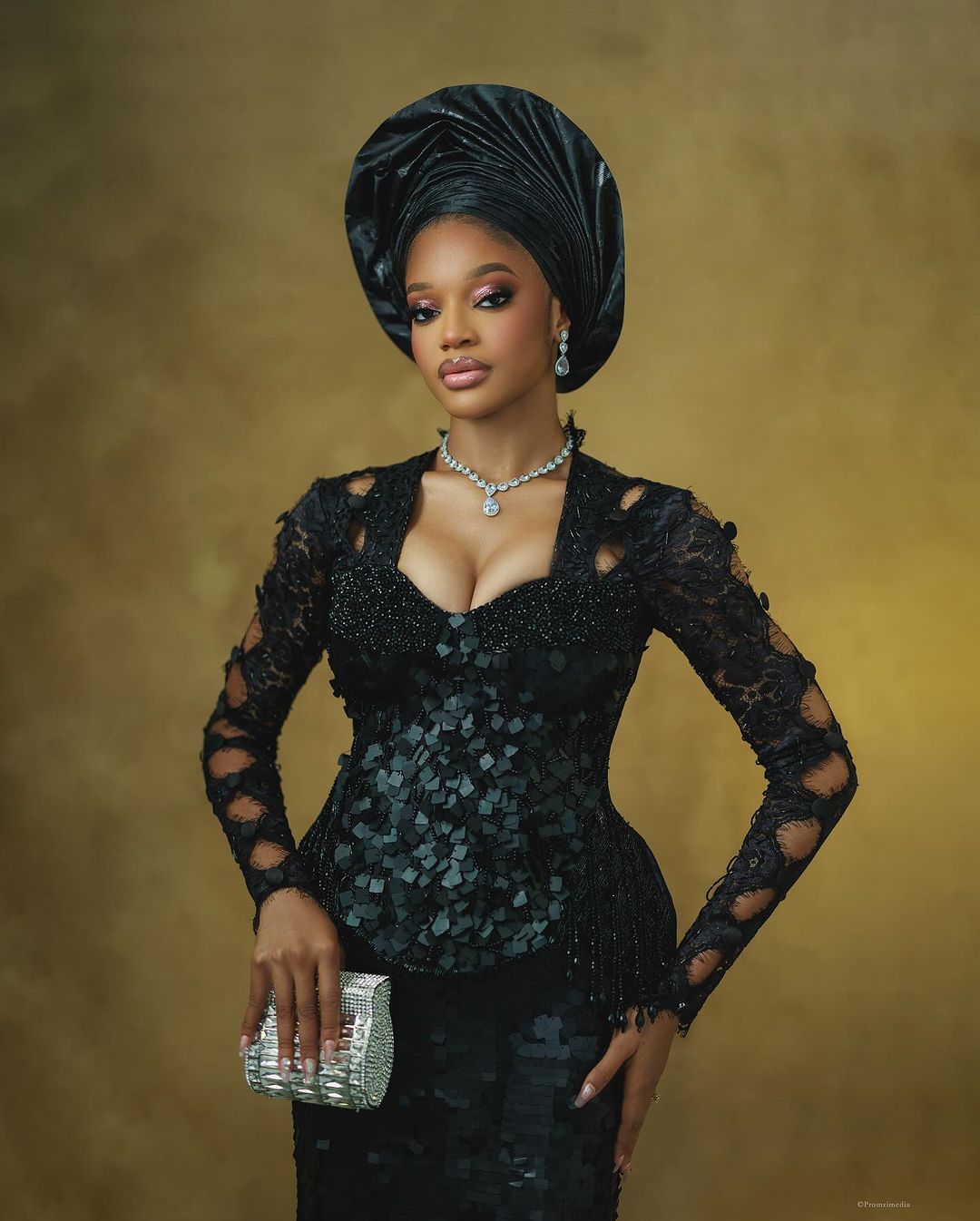 Wish to Rock Black With Finesse on Your Huge Day? Examine Out This Inspo