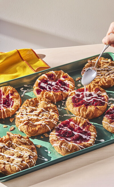 PANERA BRINGS THE FLAVOR WITH A “SWICY” DEAL, FIVE IRRESISTABLE NEW BAKERY ITEMS & NEW CROISSANT BREAKFAST SANDWICHES