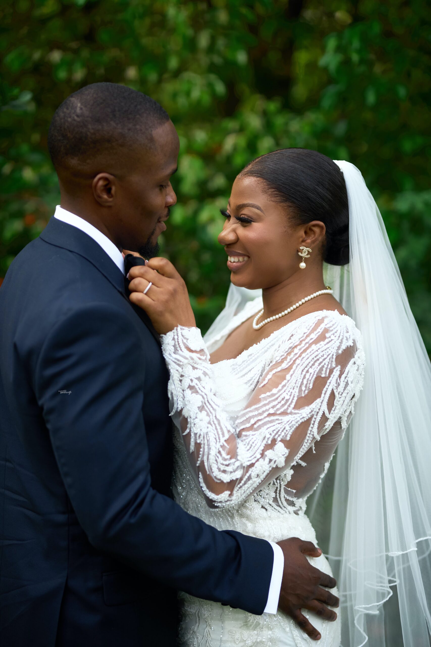 Destiny Led Sharon to Her Soulmate, Feyi 4 Years In the past! Take pleasure in Their White Wedding ceremony Images