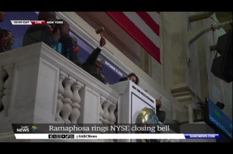 New York | President Cyril Ramaphosa rings NYSE closing bell