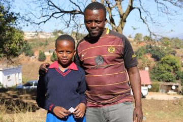 Father’s Dedication to Well being: Mpendulo Lukhele Proudly Vaccinates Daughter Towards HPV