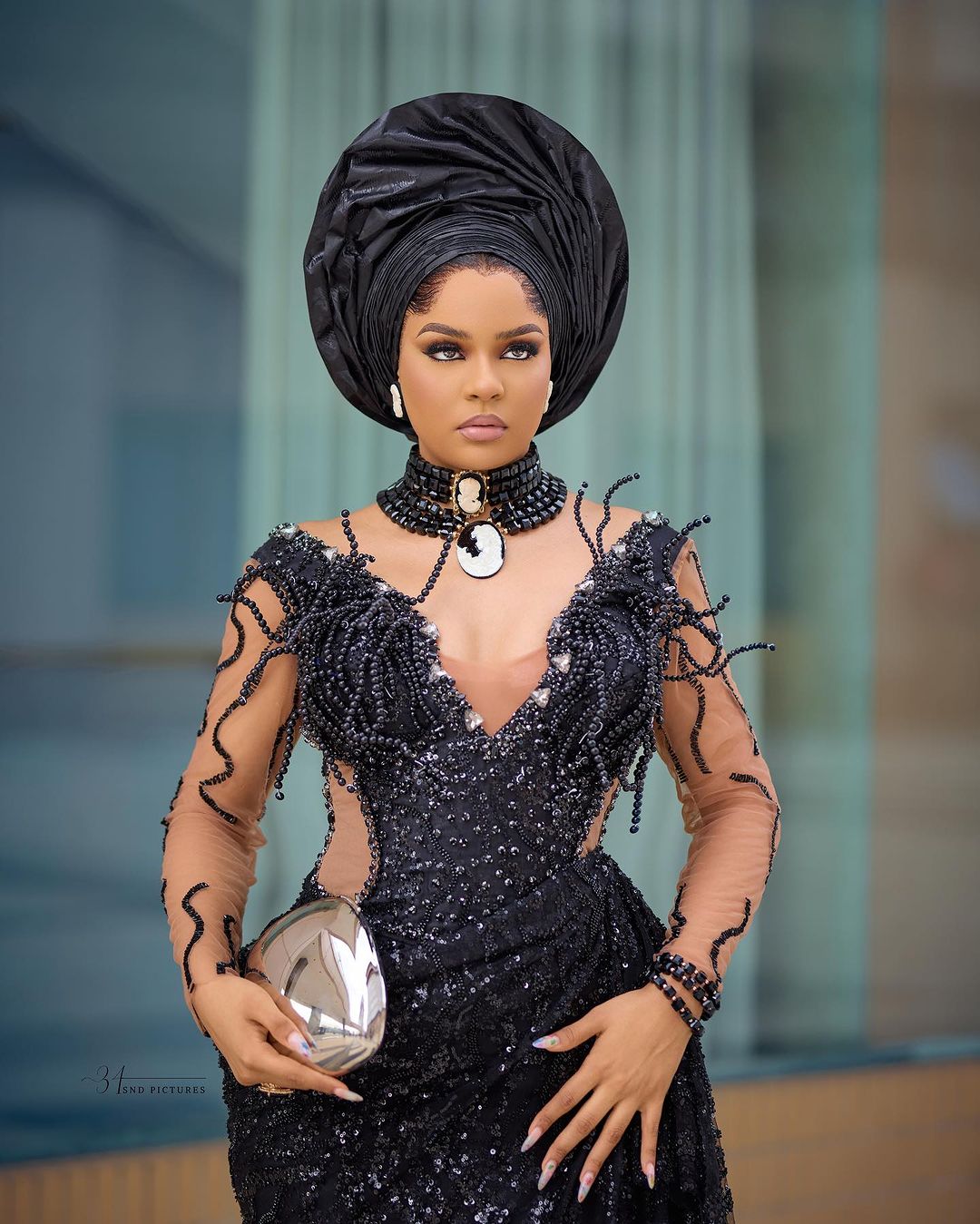 Convey Some Panache to Your Massive Day With This Beautiful Inspo