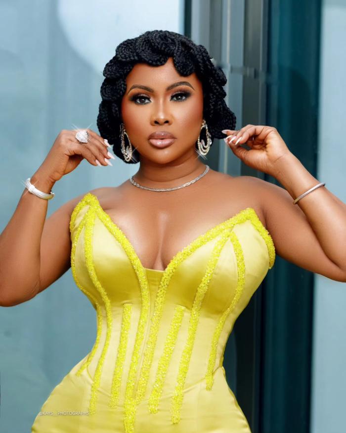 She’s Gaining Weight In Order to Go for High-Up – Netizens React to New Video of Nana Ama McBrown Trying Plump