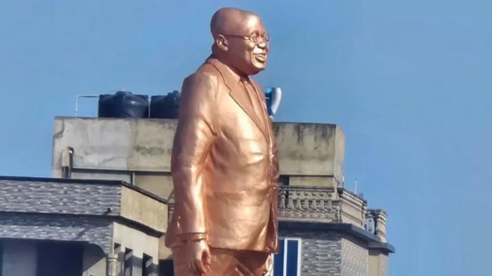 African Leaders are Egocentric and Shameless – Africans on Twitter Destroy Akufo-Addo as BBC Posts on his new Statue
