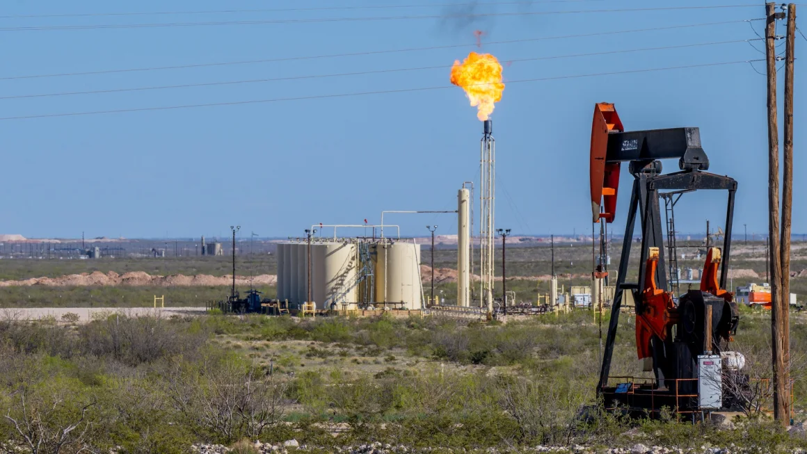 Biden acaba de ultimar una importante norma climática. Puede que a Trump le resulte complicado desmantelarla