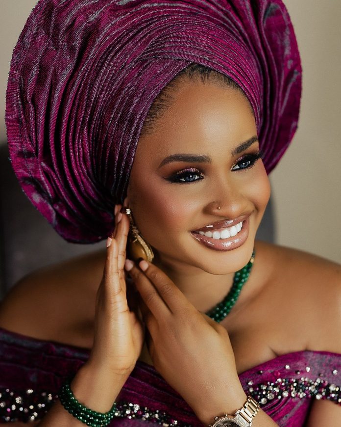 Let This Alluring Magnificence Look Encourage Your Elegant Bridal Slay!