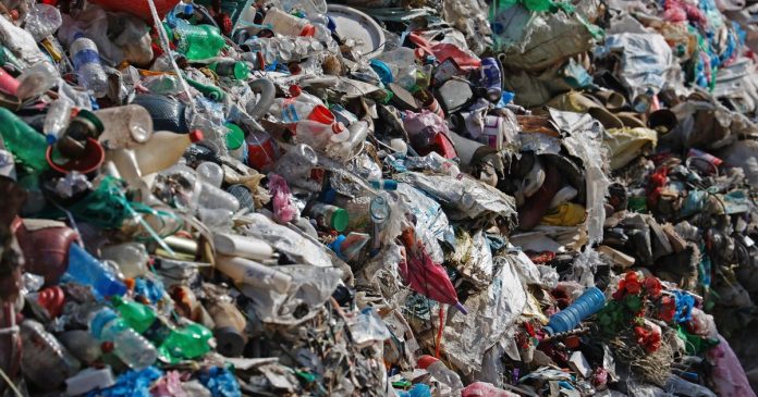 Nations Meet To Finish Plastic Air pollution With A World Treaty. Right here’s What To Know.