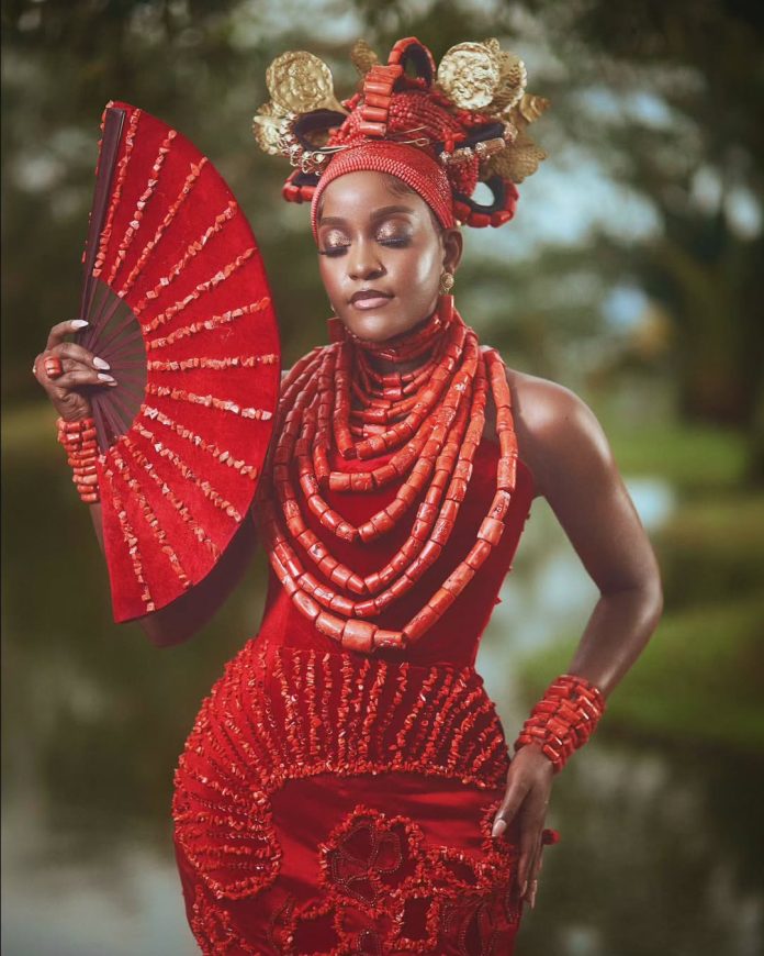 Carry Regal Essence To Your Edo Trad With This Beautiful Inspo