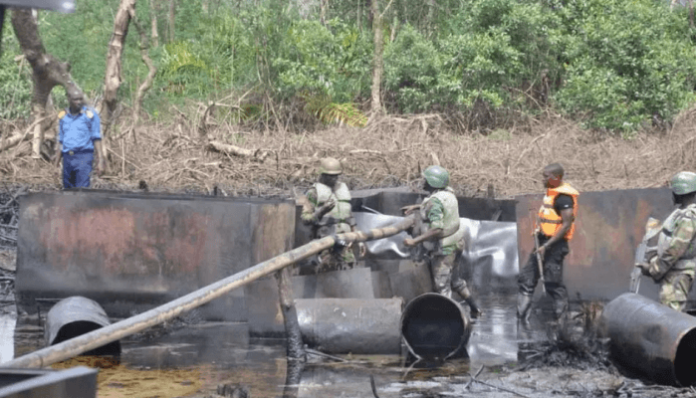 Troops foil oil theft, arrest 61 suspects, rescue 129 hostages