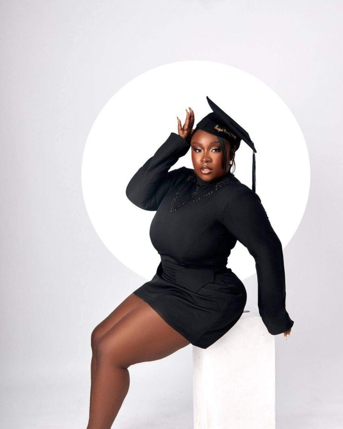 Maame Serwaa Shares Sizzling Photographs After Bagging  A Diploma At Knutsford College