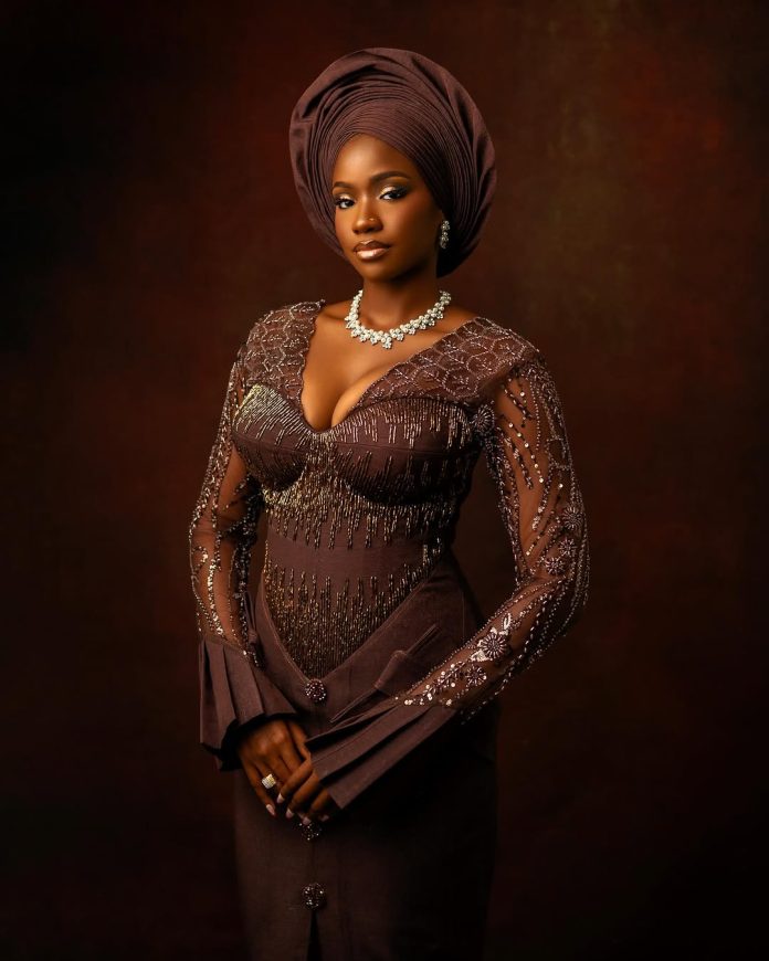 Convey Irresistible Glow to Your Large Day With This Chocolatey Bridal Inspo