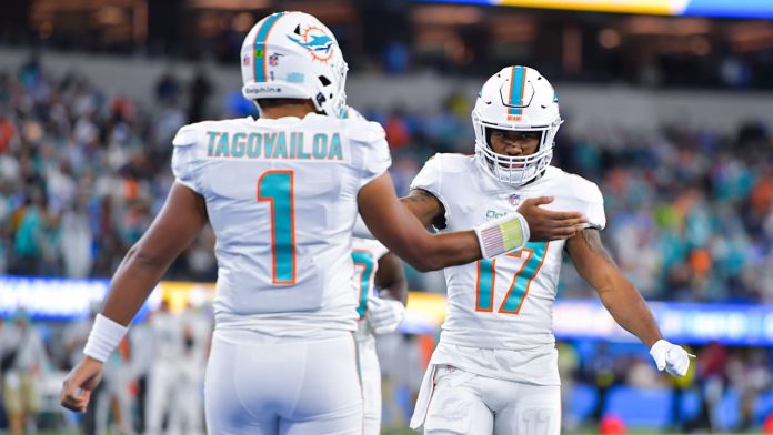 Tua Tagovailoa (hip) off harm report, however Jaylen Waddle (knee) uncertain for Dolphins’ recreation vs. 49ers                          Dec 20, 2024