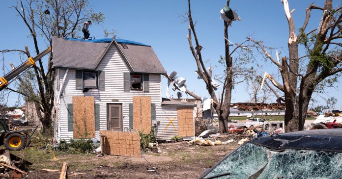 ‘Dying by 1,000 paper cuts’: How 2024 turned such an distinctive 12 months for tornadoes