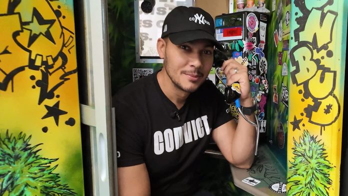 39-year-old’s hashish enterprise brings in $800,000 a month—16 years after he went to jail for promoting medication