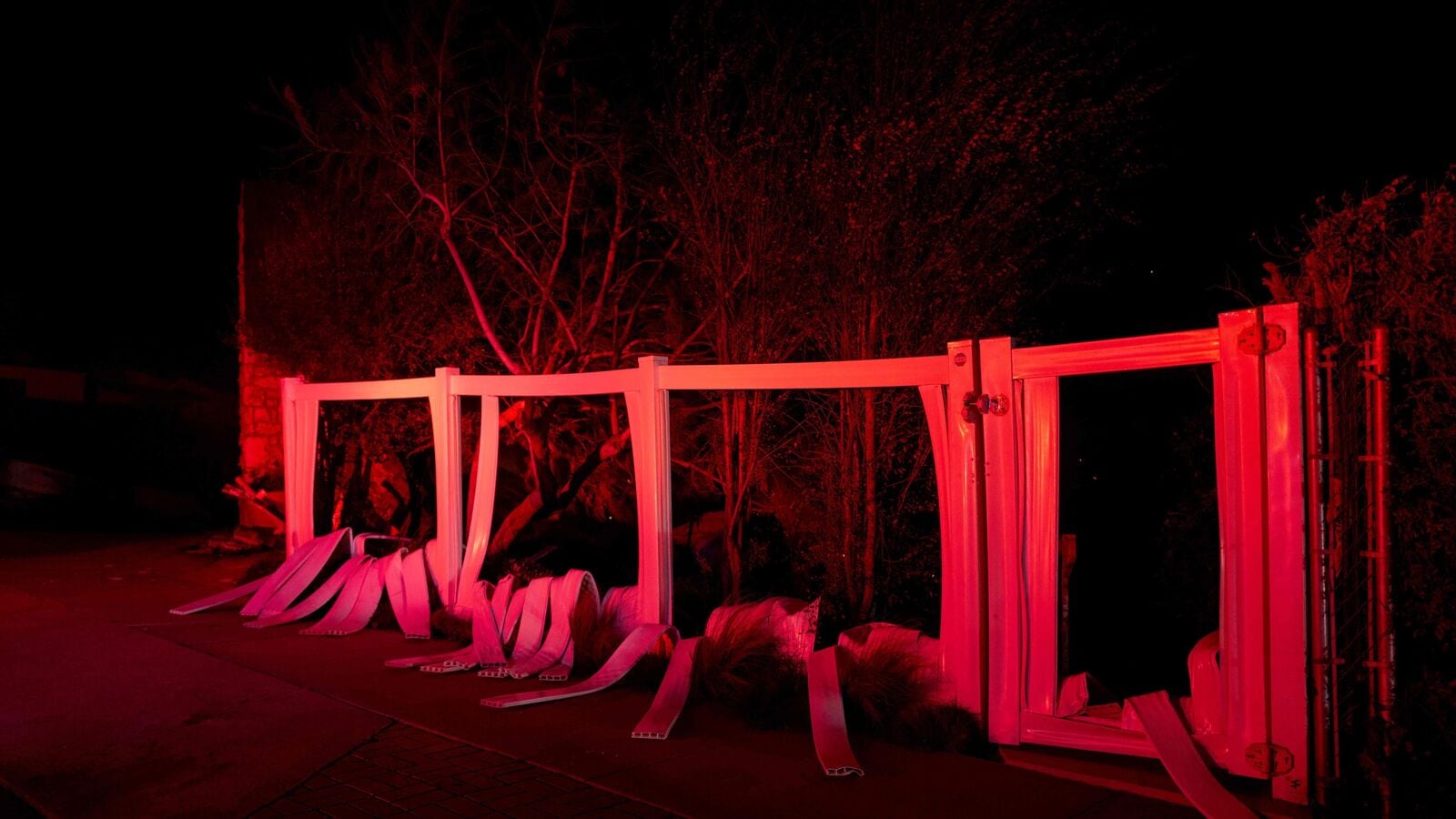 los-angeles-wildfire-influencer-chef-who-cooked-for-isha-ambani-evacuates-home-were-within677f85955f22d.jpg Los Angeles wildfire: Influencer chef who cooked for Isha Ambani evacuates home: ‘We’re within the midst of…’ | See picture