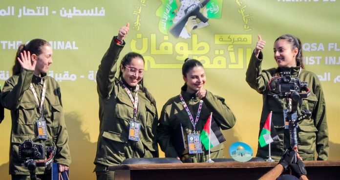 Hamas Frees 4 Israeli Troopers In Alternate For 200 Palestinian Prisoners As Ceasefire Holds