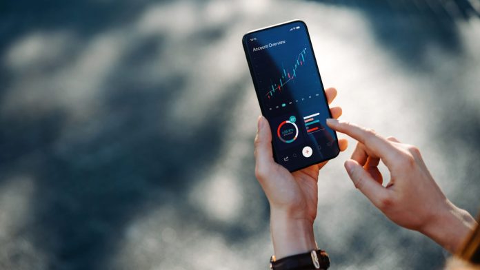 “Can your personal financial institution do that?”: Fintech companies goal Singapore’s rich with feature-rich apps