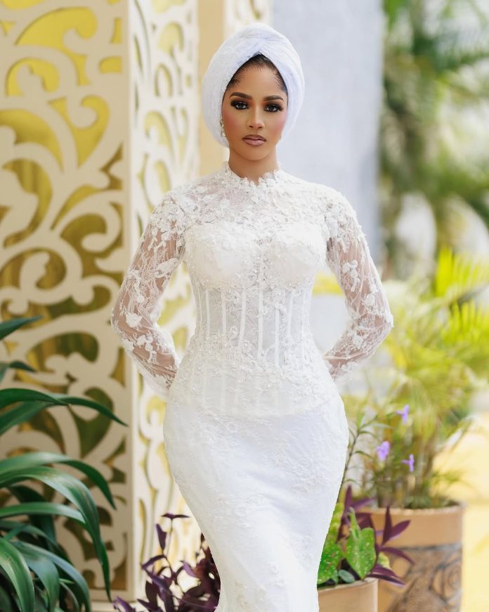 Step Into Class With This Gorgeous Nikkah Bridal Inspo