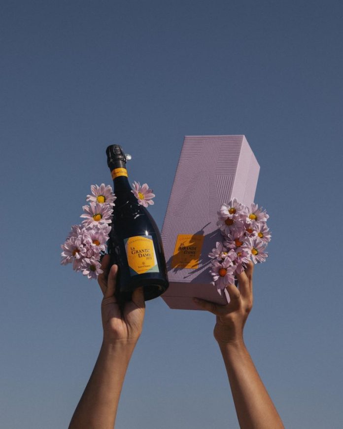 A light-weight within the darkness: the daring creative imaginative and prescient of photographer Andoni Beristain