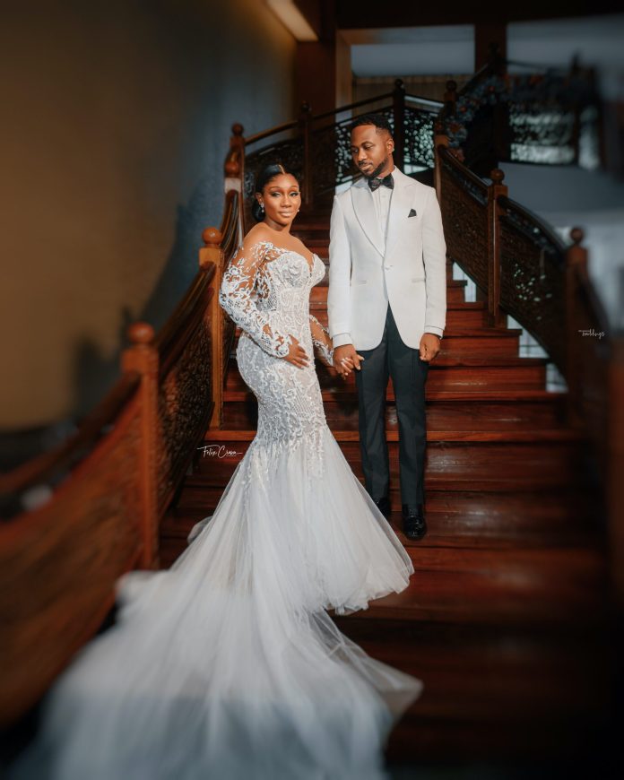 Modupe & Olanrewaju are Endlessly One! Get pleasure from Their Wedding ceremony Pictures