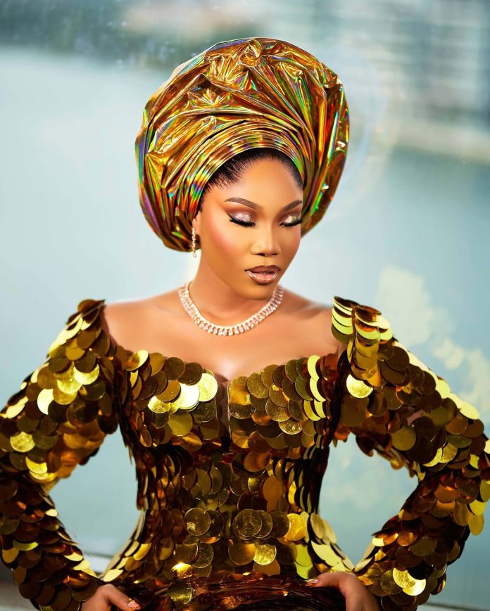 Convey Golden Glamour to Your Yoruba Trad With This Inspo