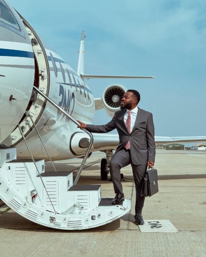 So Can’t He Use All This Cash to Open Extra Jobs for the Youth? Social Media Consumer Queries Richard Quaye as He Drops Video of His New Bugatti and Jet