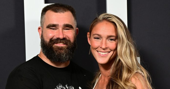 Jason and Kylie Kelce welcome their 4th child woman