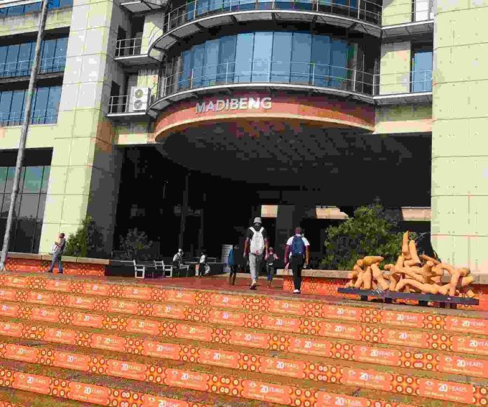 ‘Pretend UJ lecturer’ claimed to favour Zimbabweans over SA college students