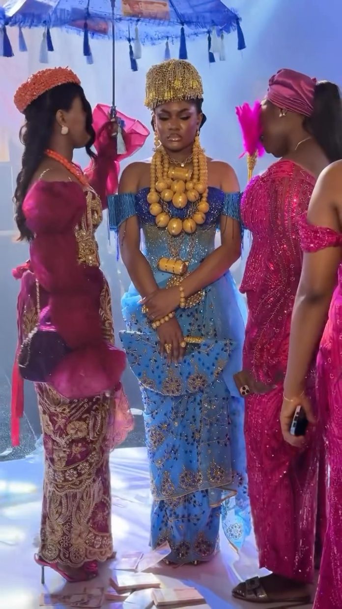 Watch How This Ijaw Bride Held Again Her Smile Till The Groom Impressed Her