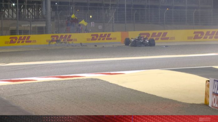 Bahrain Grand Prix: Esteban Ocon crashes into barrier and brings out crimson flag