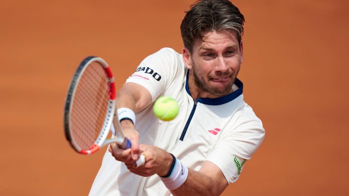 Norrie knocked out in Barcelona however Alcaraz via after battle