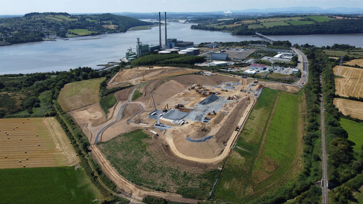 irish-and-uk-grids-linked-through-500-mw-subsea-hvdc-cable.png Irish and UK grids linked through 500 MW subsea HVDC cable