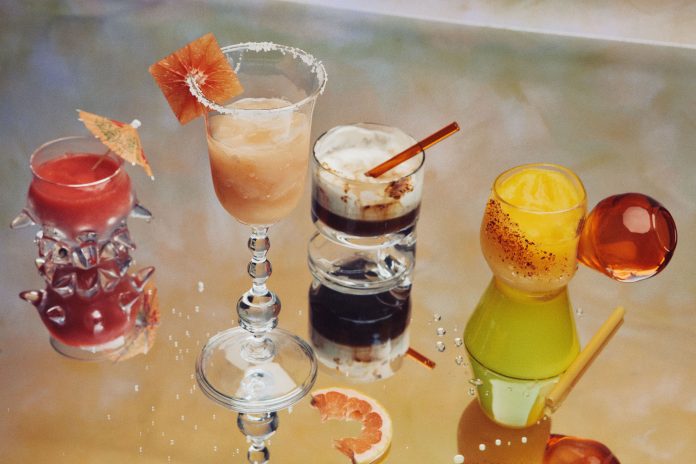 The Most Fashionable Cocktail Glasses for All Your Summer time Consuming Wants