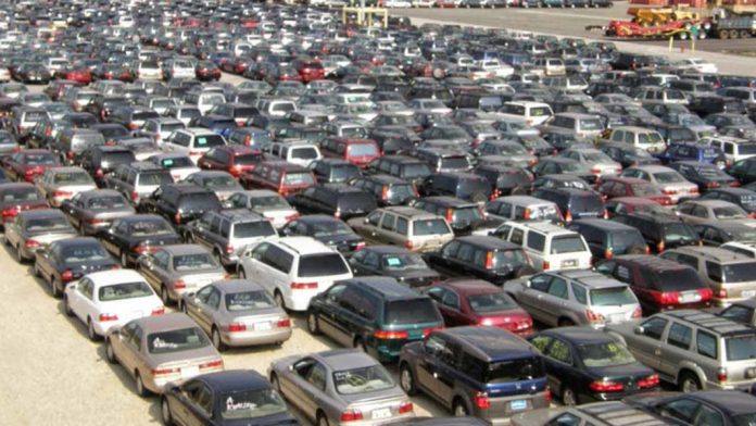 Auto Sellers Lament as Gross sales Crash Amid 126% Value Hike