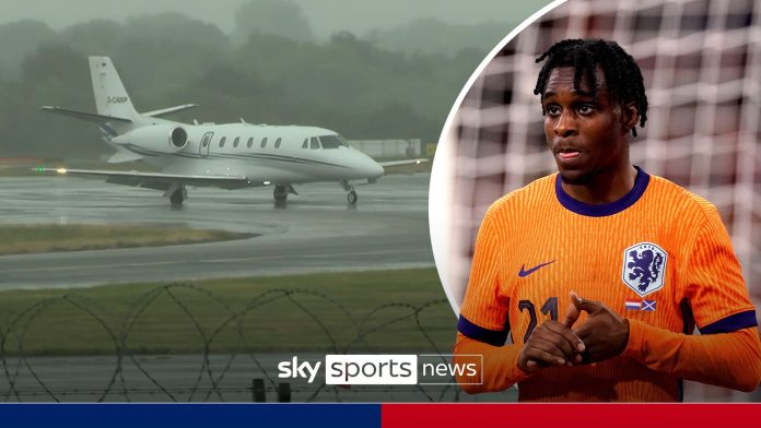 Jeremie Frimpong arrives within the UK to finalise Liverpool signing!