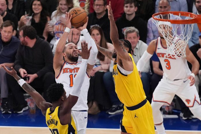 New York Knicks trip Jalen Brunson’s 32 factors to 111-94 win that cuts Indiana Pacers’ sequence result in 3-2