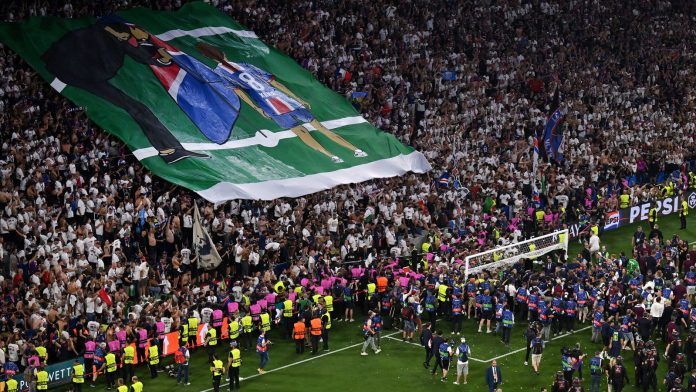 PSG win Champions League: Luis Enrique ’emotional’ after supporters unveil banner in tribute to late daughter