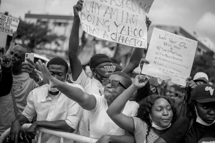 Nigerians have tried and didn’t curb harmful policing; can a blockchain device assist? 