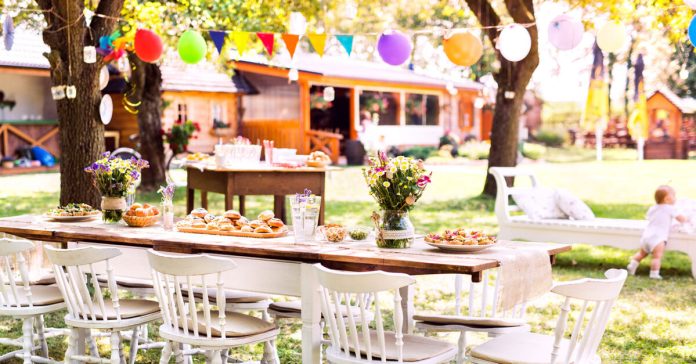 A Summer time Social gathering Playbook
