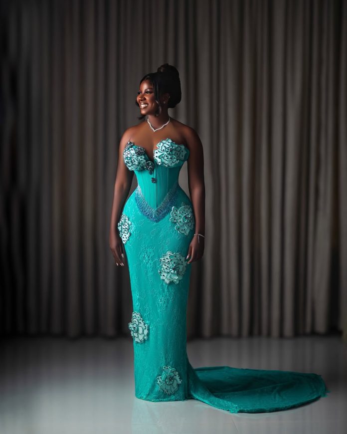 show-up-looking-fabulous-at-your-next-owambe-with-these-10-asoebibella-looks.jpg Show up Looking Fabulous at Your Next Owambe With These 10 #AsoEbiBella Looks