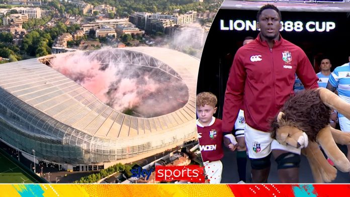 British and Irish Lions make spine-tingling entrance in front of packed crowd against Argentina