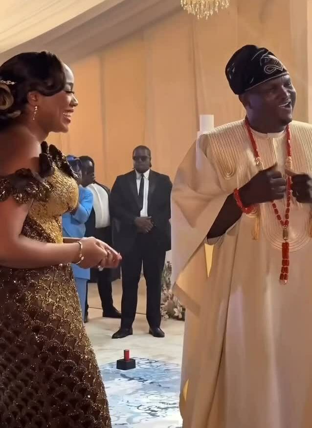this-video-of-pastor-lanre-oluseye-dancing-with-his-bride-will-make-you-smile.jpg This Video of Pastor Lanre Oluseye Dancing With His Bride Will Make You Smile