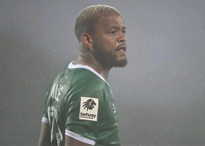 Orlando Pirates legend sends a serious message to Sipho Mbule