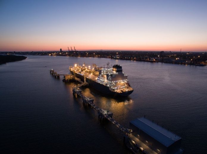 More US LNG coming to Ukraine with new Naftogaz-Orlen deal