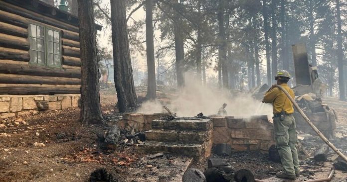Historic Grand Canyon Lodge destroyed by expanding wildfire