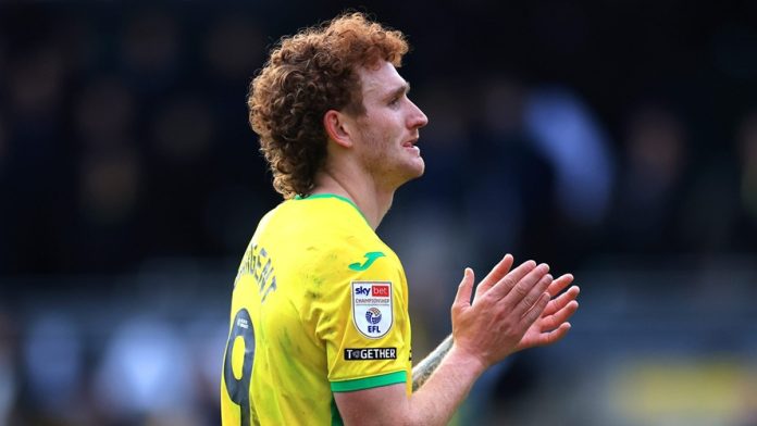 Wofsburg close in on Josh Sargent