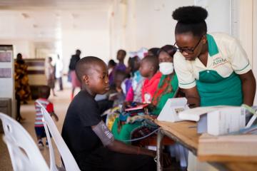 Africa speaks out: WHO consultations bring urgency and hope to health worker migration crisis