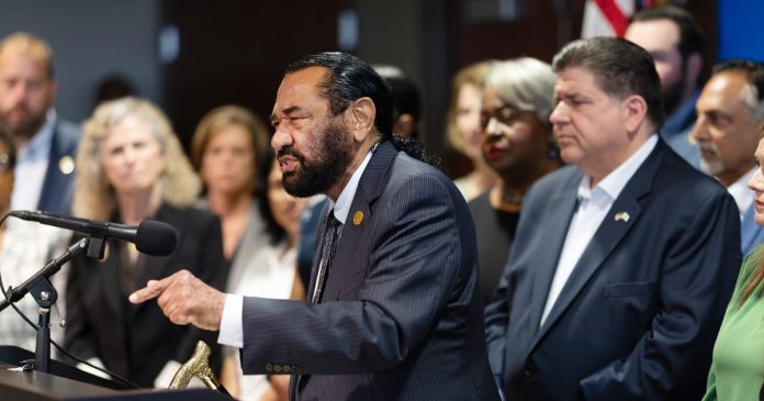 Finances weigh on Texas Democrats as costs of their quorum break add up